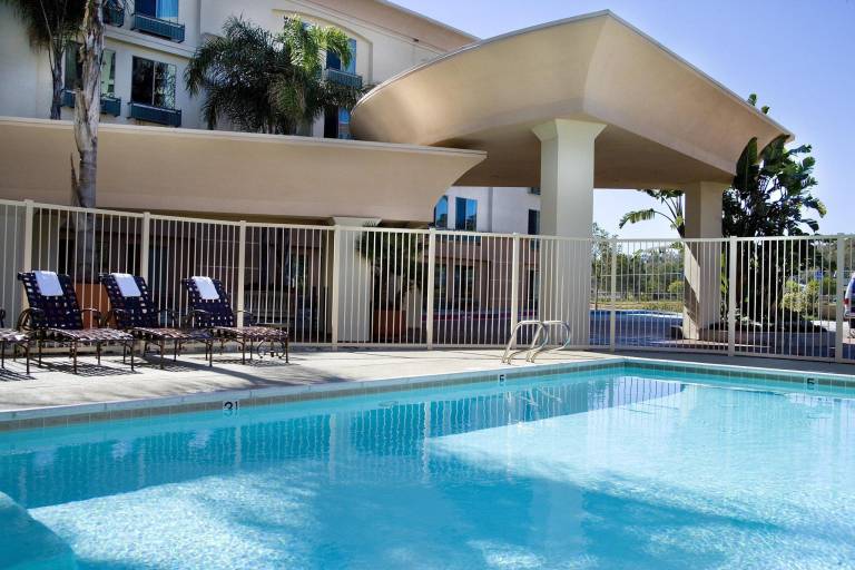 Hampton Inn San Diego/Del Mar — photo 3