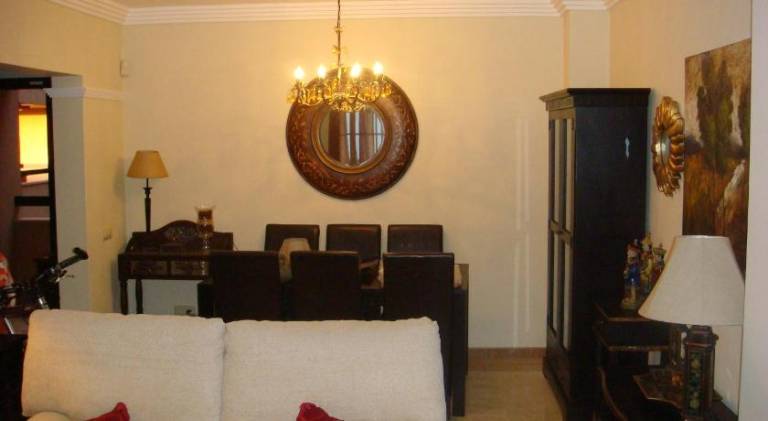 Holiday apartment with pool — photo 2