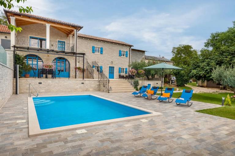 Vila  Sveta Lucija