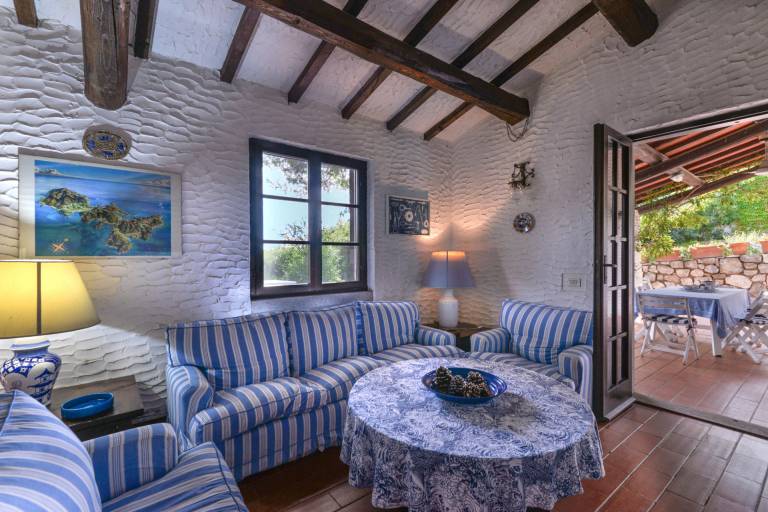 Wonderful villa with yard & BBQ | Pets allowed — photo 5