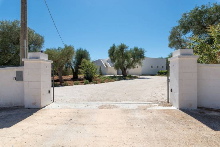 Villa Oleila in Ostuni with private pool — photo 4