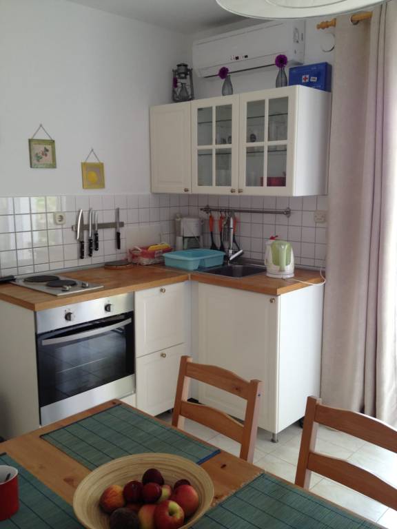 One bedroom apartment with terrace and sea view Viganj, Pelješac (A-24522-a) — photo 5