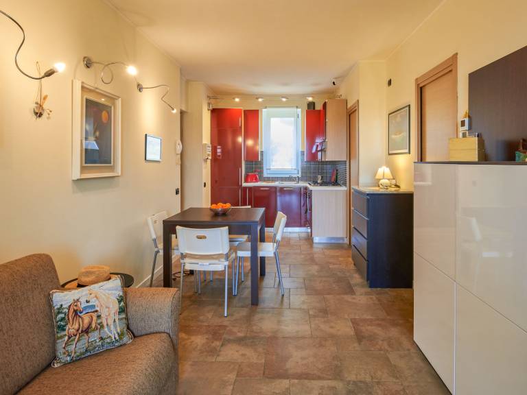 Rental apartment with terrace, garden & pool | Mountain view — photo 5