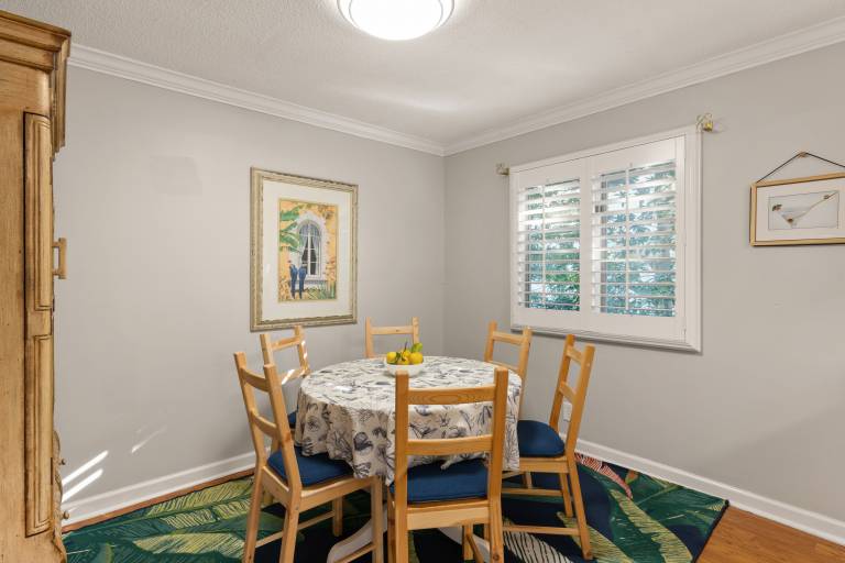 Peachtree Cottage - 308 Peachtree Street — photo 5