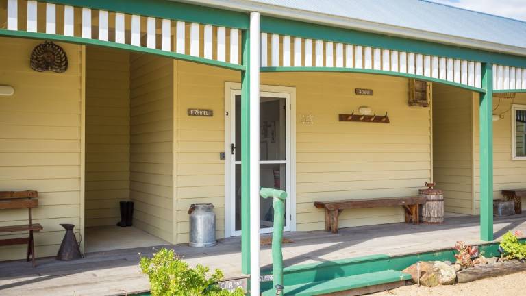 Cabin Mystery Bay