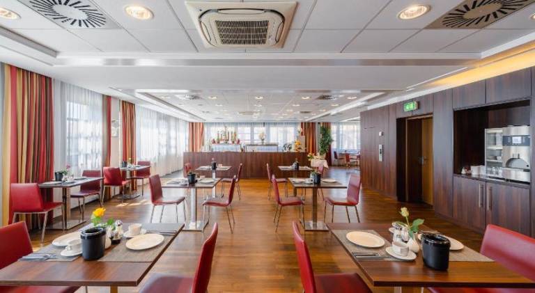 Best Western Plaza Hotel Wels — photo 3