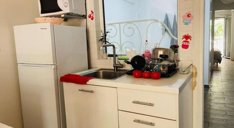 Apartment with yard, patio & grill | Suitable for remote work | Pets allowed — photo 3
