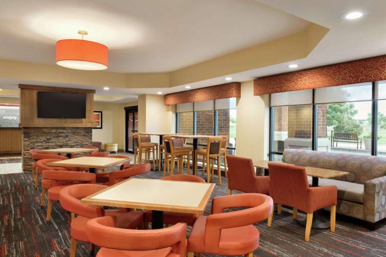 Hampton Inn by Hilton West Des Moines Lake Drive — photo 4
