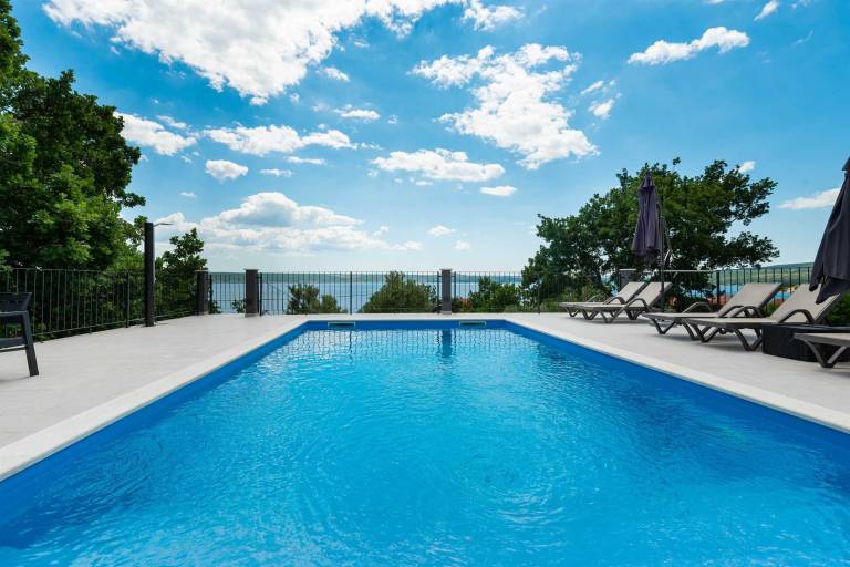 Villa  Jasenice