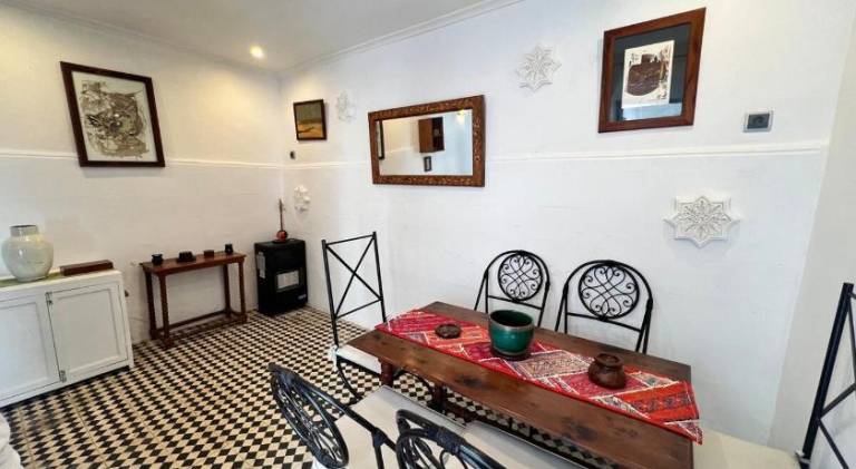 House with 2 rooms for 5 persons — photo 3