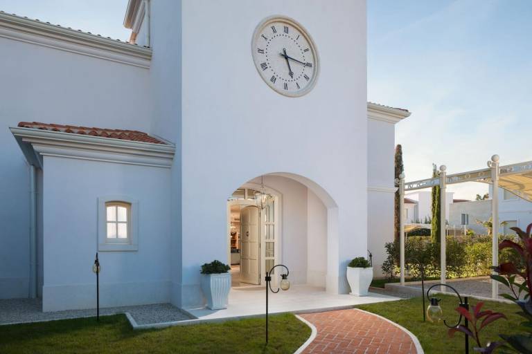 Villa with garden, patio & barbeque — photo 3