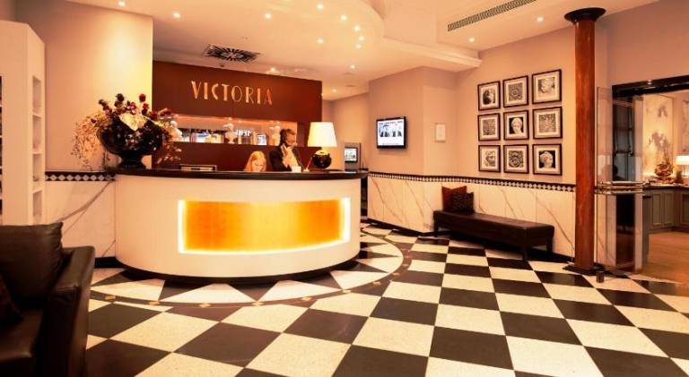 Victoria Hotel — photo 3