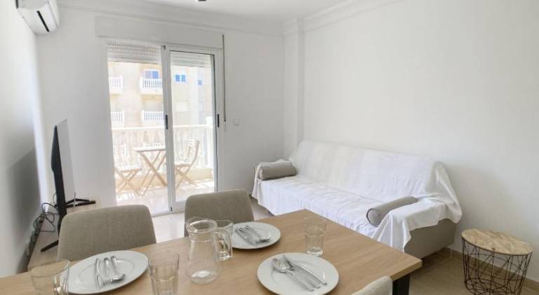 Holiday apartment with patio & pool — photo 2