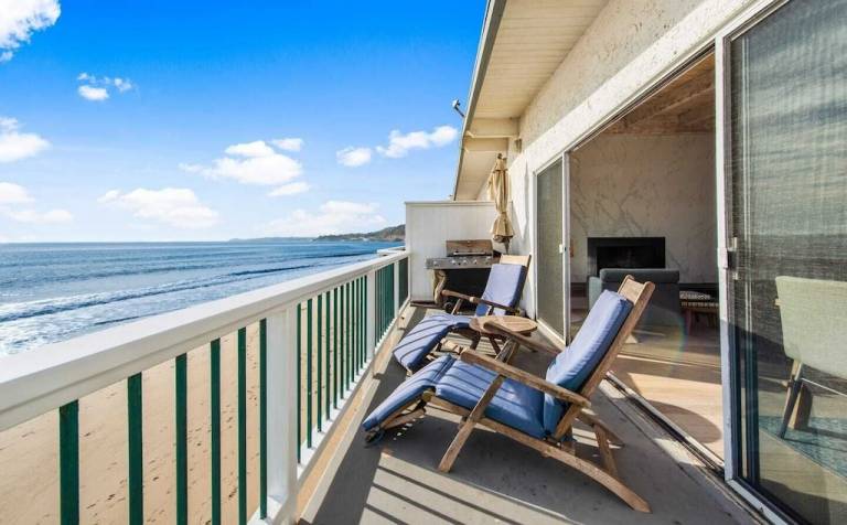 House  Central Malibu