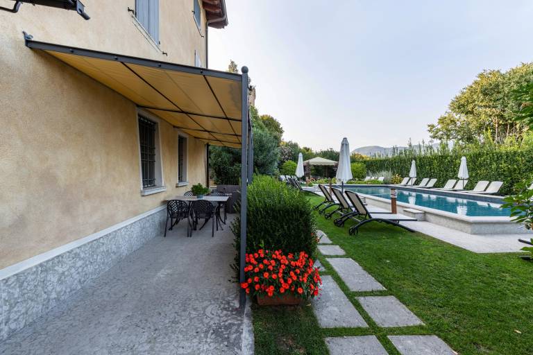Apartment 'Antica Torre Cicerone' with Shared Pool, Wi-Fi and Air Conditioning — photo 2