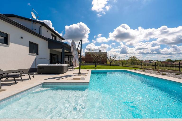 Ferienhaus Kaštelir