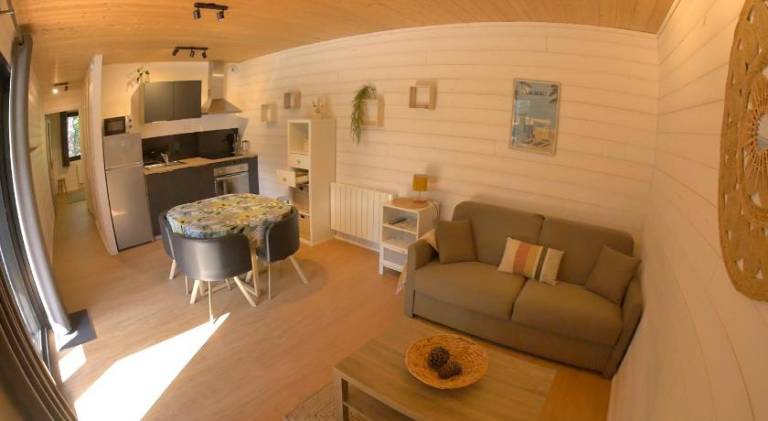 Apartment with 1 room for 4 persons — photo 2