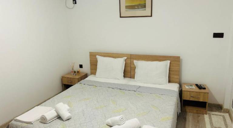 House with 2 rooms for 4 persons — photo 2
