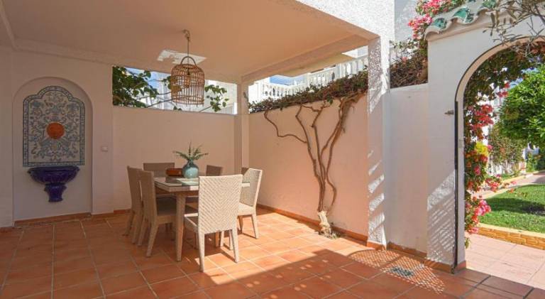 Beautiful beach house in Estepona — photo 5