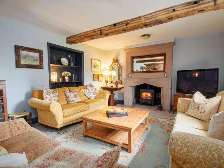 Family-friendly pleasant cottage with pool & garden | Pets are welcome — photo 2
