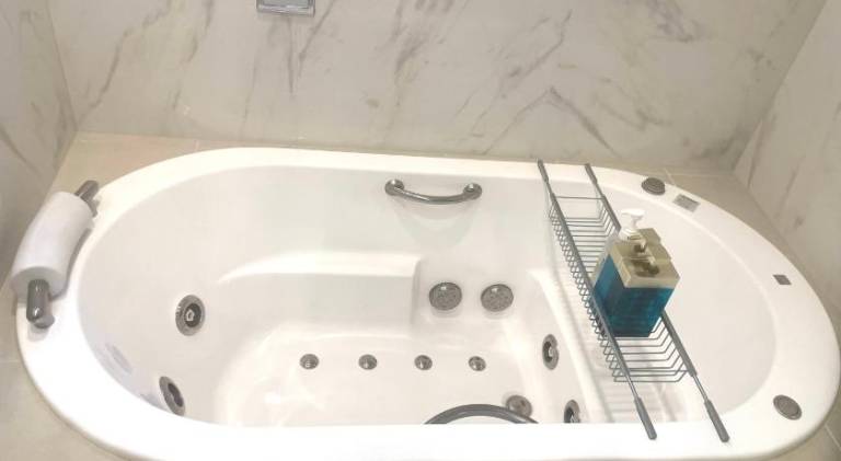 Nice house with jacuzzi & pool | Dogs allowed — photo 5