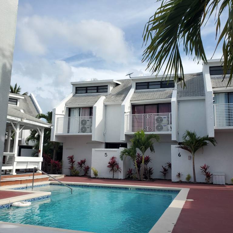 The Island Garden Hotel