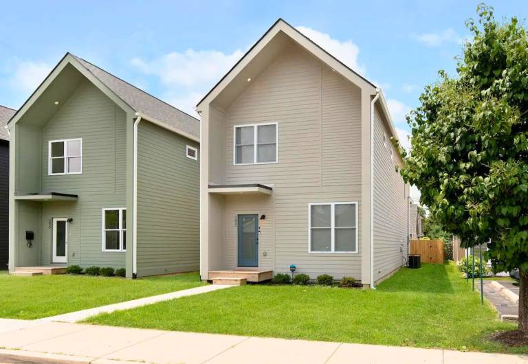 House Fall Creek Place