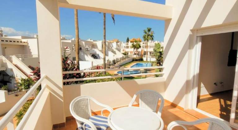 Pleasant apartment with pool | Pet-friendly in Playas
