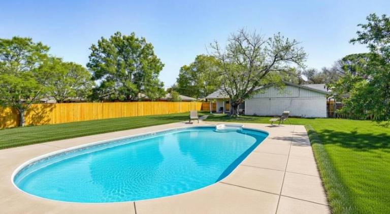 House with pool | Pets allowed — photo 5