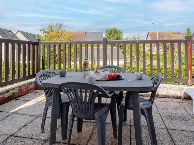Holiday apartment with patio | Pets allowed — photo 5