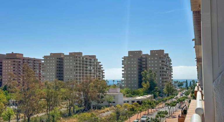 Holiday apartment with private pool in Oropesa del Mar