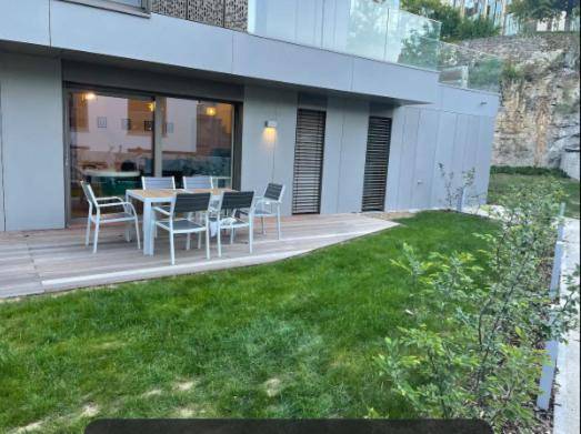Rental apartment with terrace & garden — photo 3