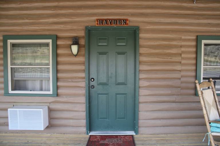Bed and breakfast  Wapiti