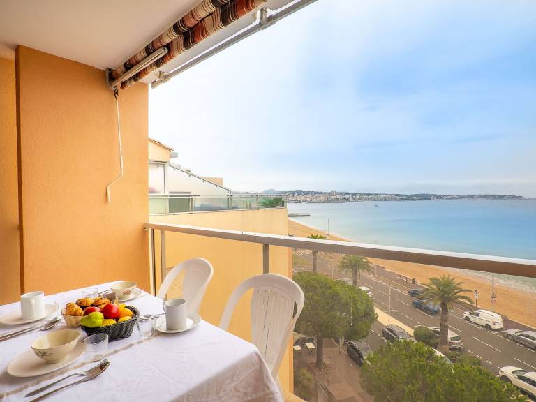 Appartement  Fréjus