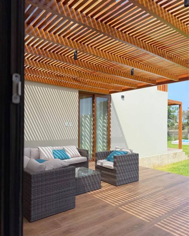 HOP PARADISE Modern Luxury Near the Beach