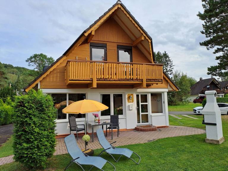 House with yard, barbeque & patio | Nature view — photo 3