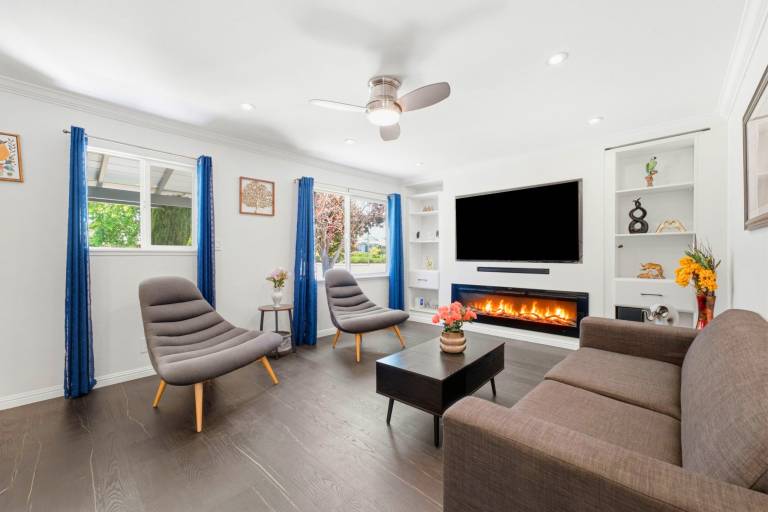 House Lynbrook