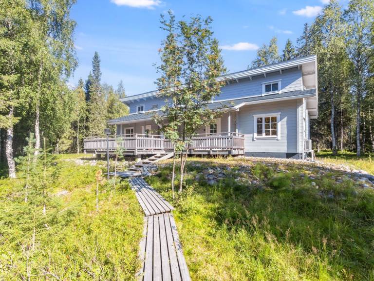 Vacation home with sauna | Pet-friendly — photo 2