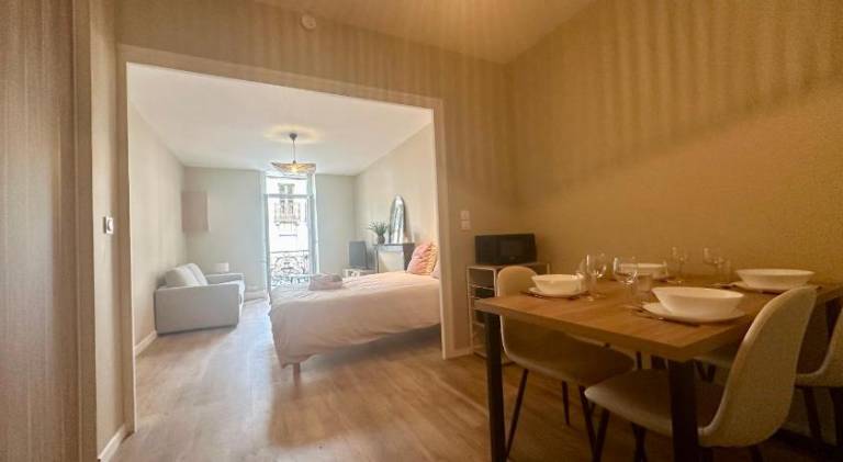 Apartment with 1 room for 4 persons — photo 3