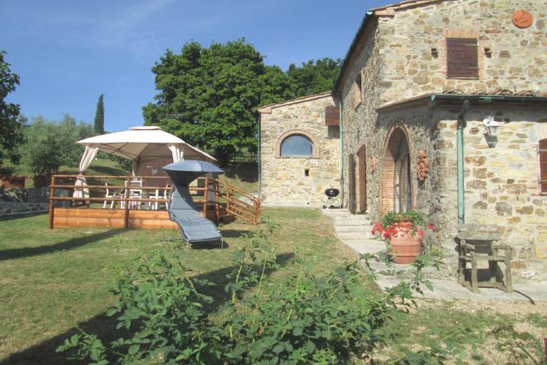 Fully equipped villa with garden, barbecue & private pool | Dogs allowed — photo 3