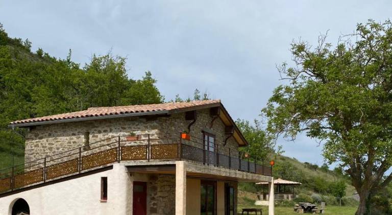 House with 1 room for 6 persons in Foix