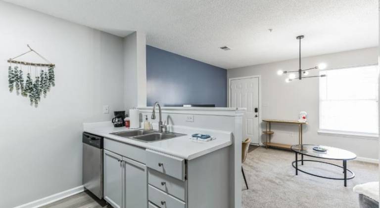 Apartment with pool | Suitable for remote work — photo 4