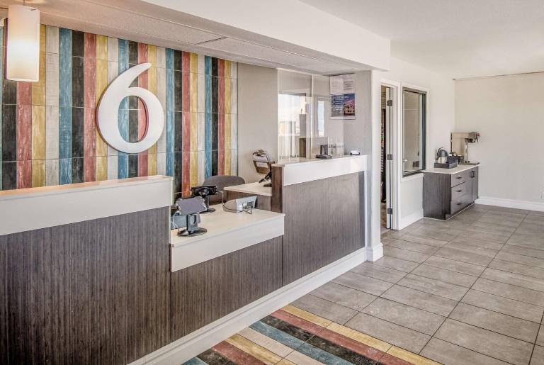 Motel 6 Elko, NV — photo 2
