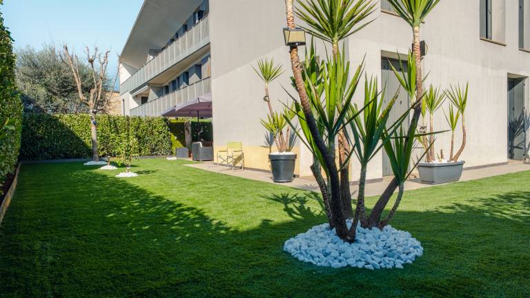 Rental apartment with yard | City view — photo 4