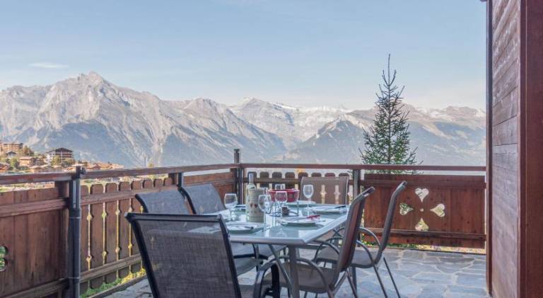 Chalet with 4 rooms for 9 persons — photo 5