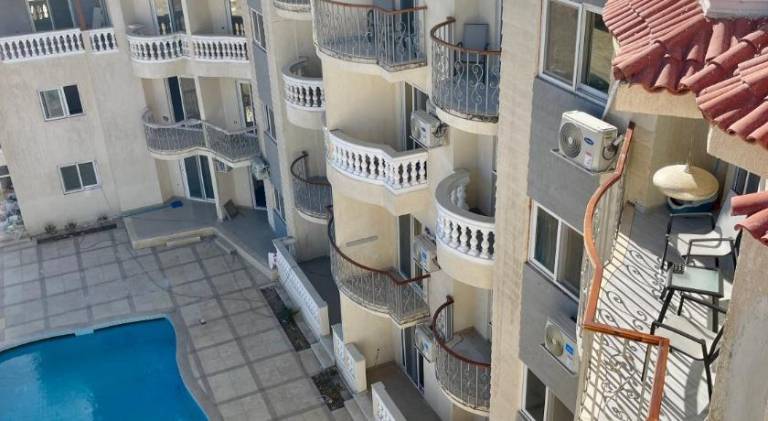 Rental apartment with jacuzzi & pool — photo 5