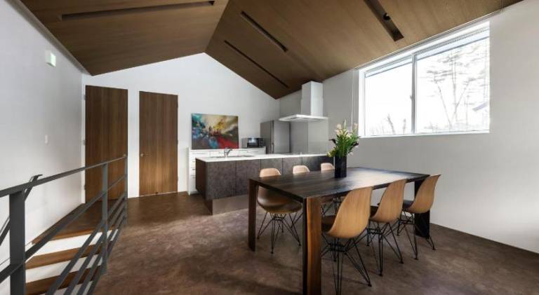 Grey Wolf Chalet by Hakuba White Fox Company — photo 2