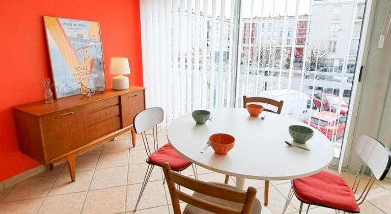 Holiday apartment with 1 room for 2 persons in Royan