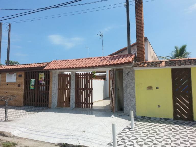Casa  Itanhaém