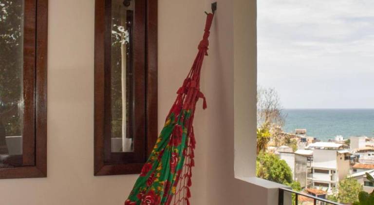 Charming apartment with terrace | Beach nearby | Good for workation | Pets are welcome in Cairu